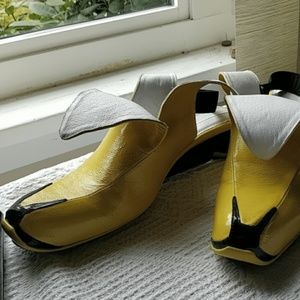 Banana shoes